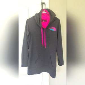North Face Women's Hoodie Sz Small